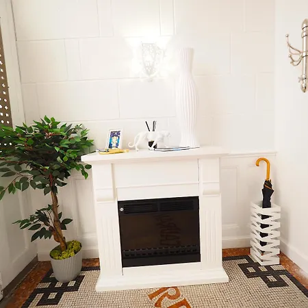 Design Derriere Les Thermes アパート